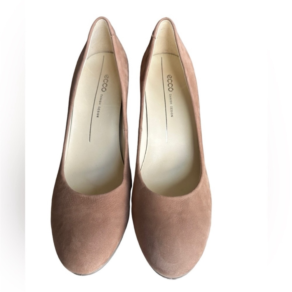 Ecco Round Toe Suede Nude Block Heeled Suede Elegant Pumps - Picture 3 of 8